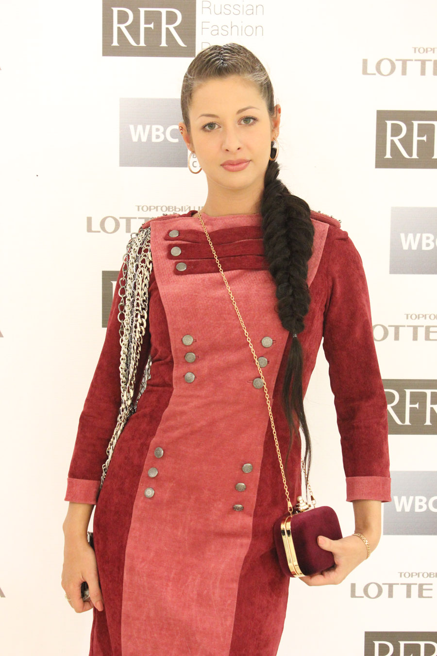 Певица Атмосфера - Ольга Бутусова: Russian Fashion Roots
