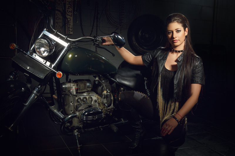 Певица Атмосфера - Ольга Бутусова: Moto Style фото